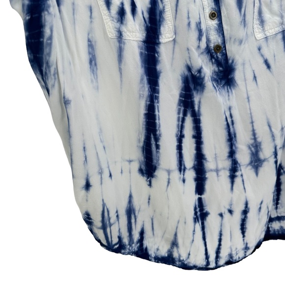 Torrid Roll Tab V Neck Henley Blouse Tie Dye Plus Size 2X EUC - Picture 5 of 8